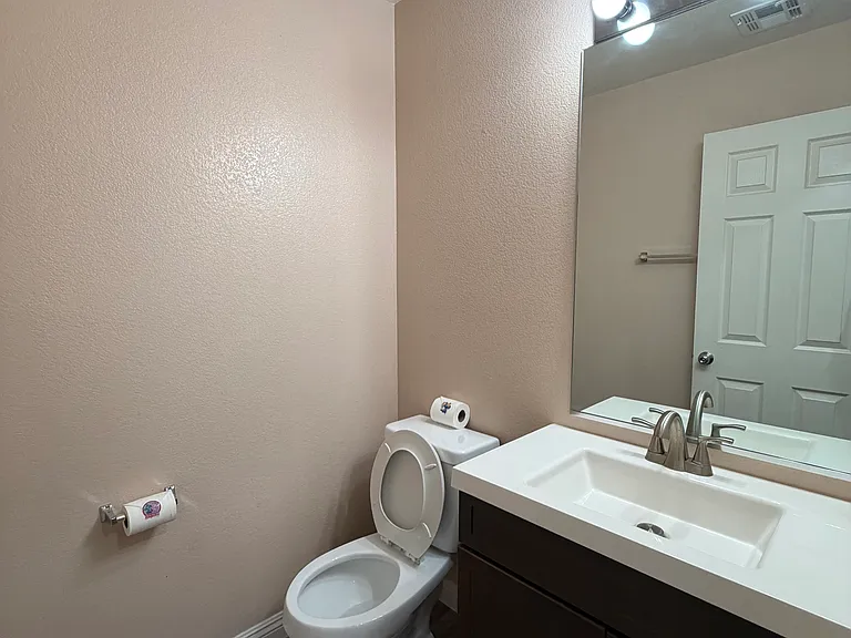 10424 Chandra Ave — Photo 10
