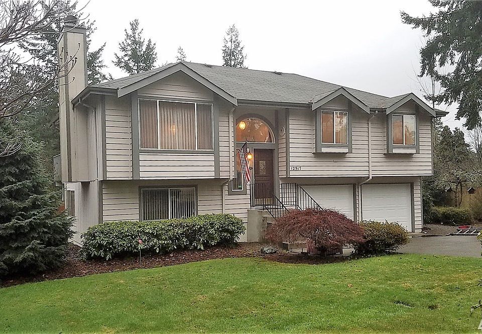 1st image of 12517 Edgemere Dr SW