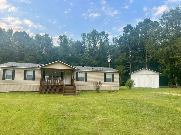 38 J W Lee Rd, Tylertown, MS 39667