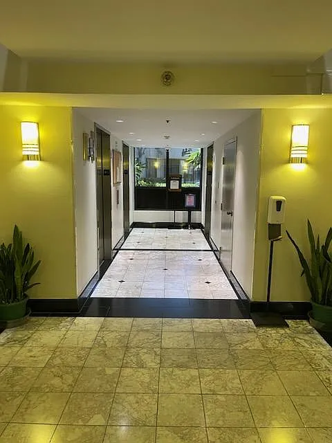 1 bed, 584 sqft, $2,750 — Photo 2