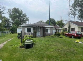 2157 Ash St, Standish, MI 48658