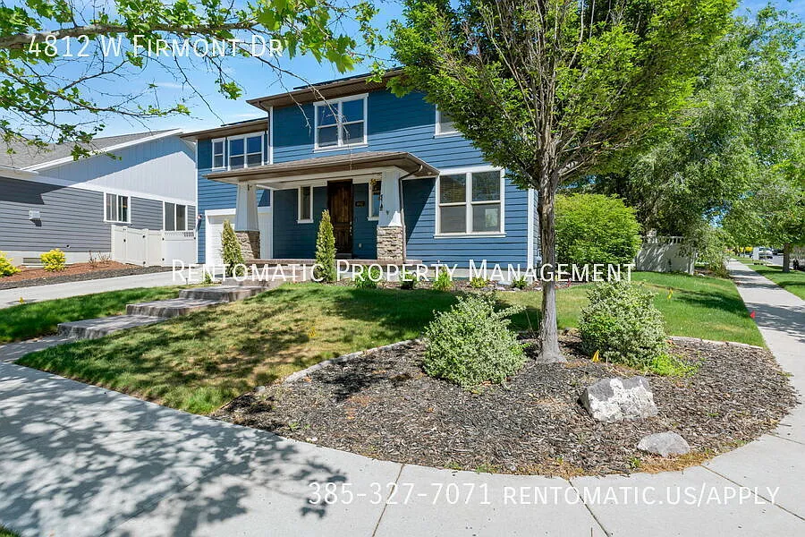 5 bed, 3070 sqft, $3,225 — Photo 2