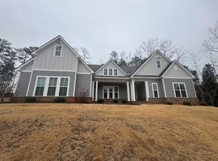 347 Willow Pointe Dr, Lagrange, GA 30240