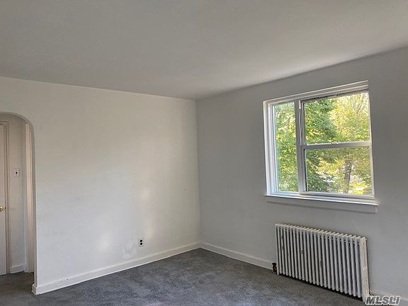3rd image of 76-39 Commonwealth Blvd Floor 2