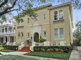 7014 Saint Charles Ave, New Orleans, LA