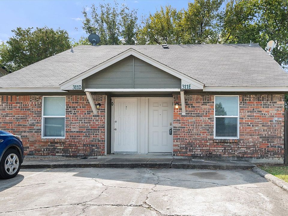 1st image of 311 Kings Way Dr APT E