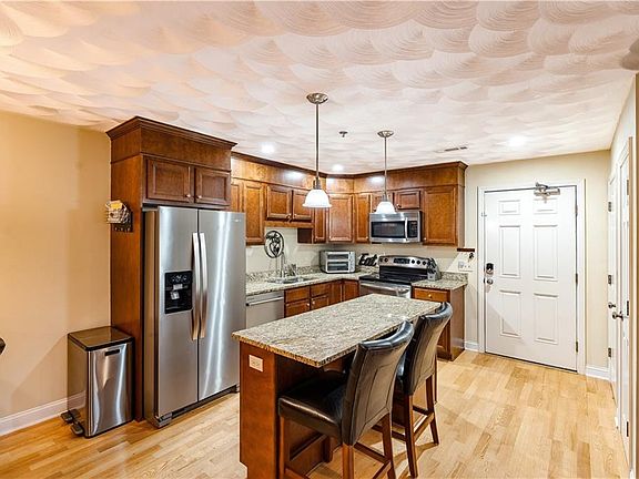 4th image of 45 Saw Mill Dr Unit 308