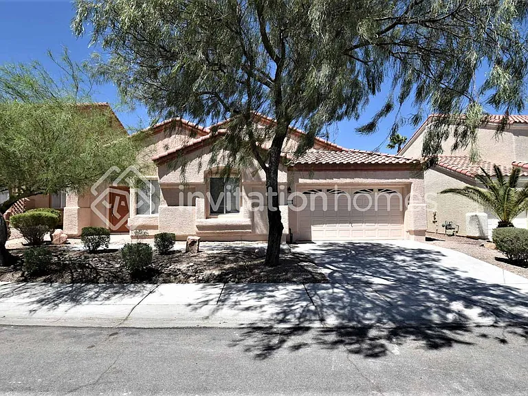 8008 Nestled Vista Ave — Photo 1