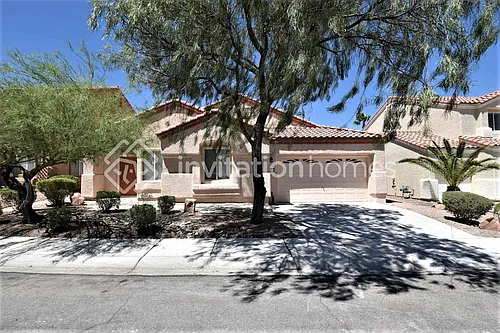 8008 Nestled Vista Ave Photo 1