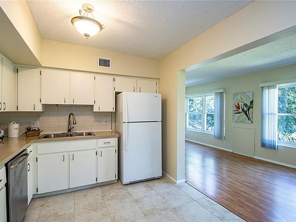 5th image of 2416 World Parkway Blvd APT 44