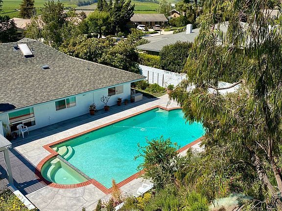 2nd image of 990 Garrido Dr