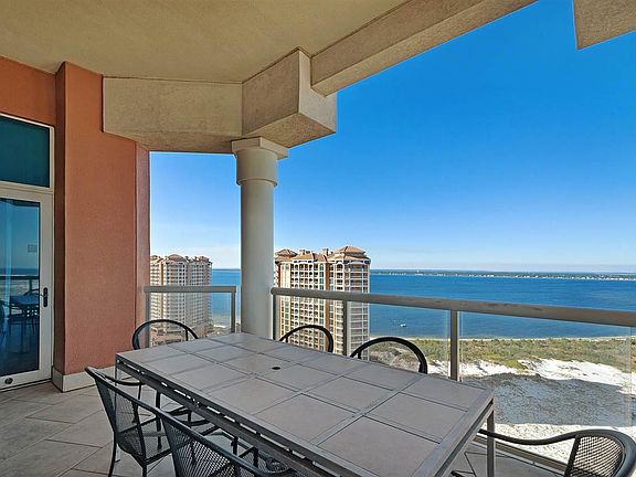 4th image of 3 Portofino Dr #Penthouse 07