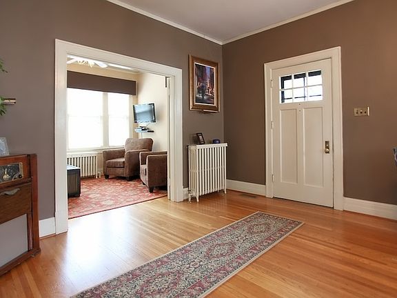 5th image of 2319 Rivermont Ave