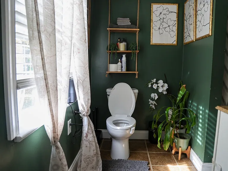 135 Stenton Ave — Photo 24