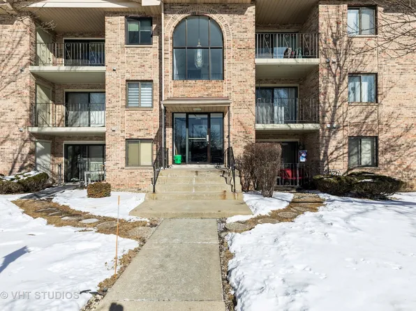 4922 134th St APT 307, Crestwood, IL 60418