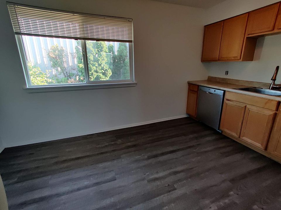 709 S Kenyon St Seattle, WA, 98108 Apartments for Rent Zillow