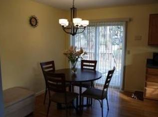 10 Connecticut Ave, Rensselaer, NY 12144