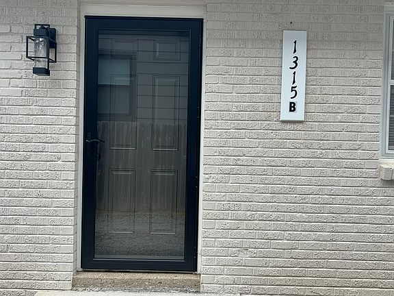 5th image of 1315 Jones Ave Unit B