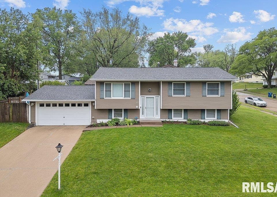 1st image of 237 Colony Dr