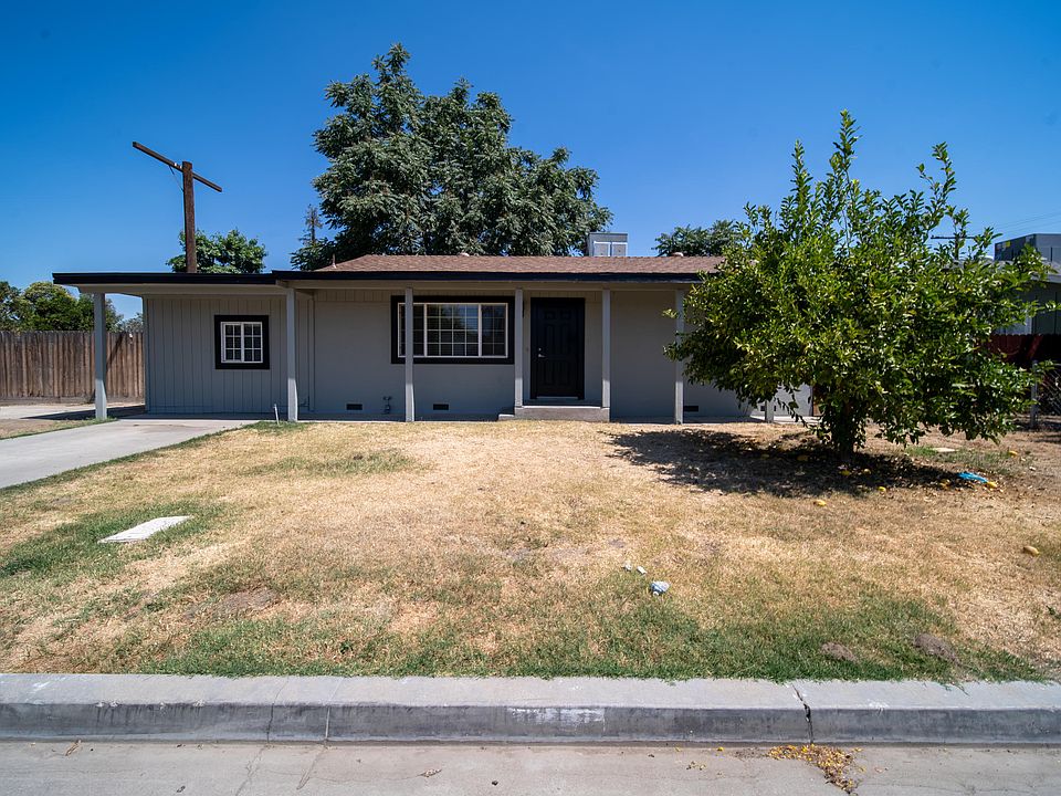 1st image of 3210 E Kaweah Ave