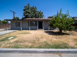 3210 E Kaweah Ave, Visalia, CA 93292