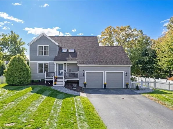 5 Tyler Ct, Warren, RI 02885