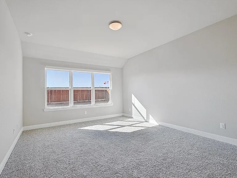 405 Portina Dr — Photo 11