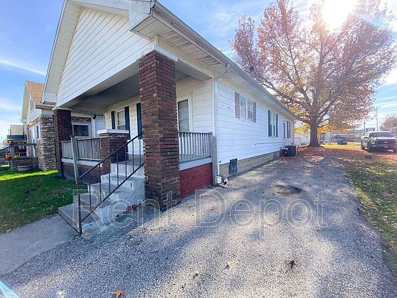 2nd image of 205 E Florida St