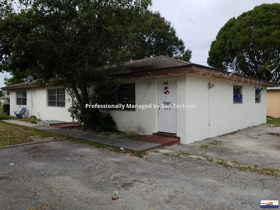 1st image of 718 Karlov St