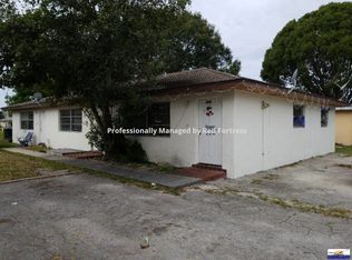 718 Karlov St, Fort Myers, FL 33916