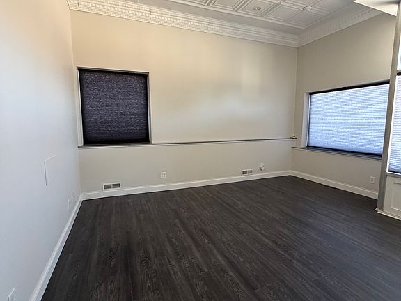 5th image of 200 E High St #1