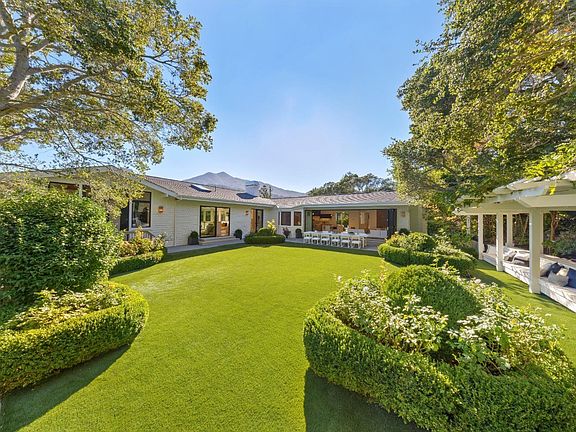 2nd image of 300 Goodhill Road