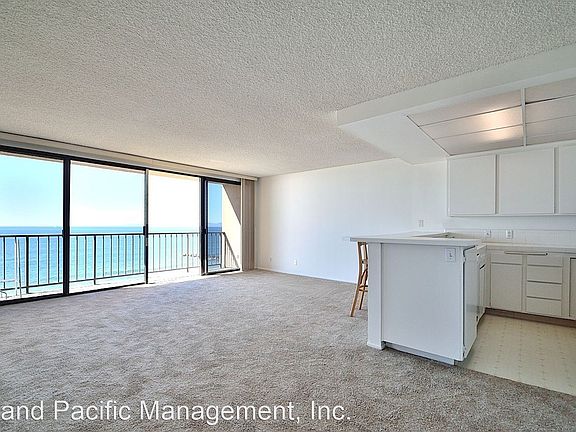 5th image of 721 Esplanade Unit 404