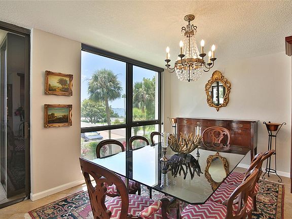 5th image of 707 S Gulfstream Ave Unit 208
