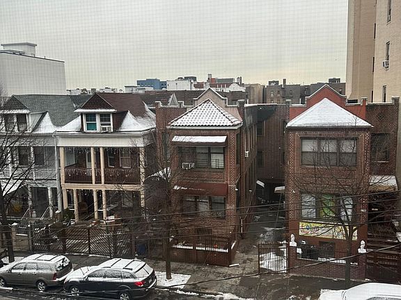 3rd image of 2789 Morris Ave Floor 2