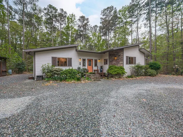 1604 Meadow Ln, Chapel Hill, NC 27516