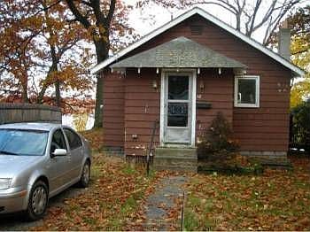 1st image of 68 Lakeside Dr