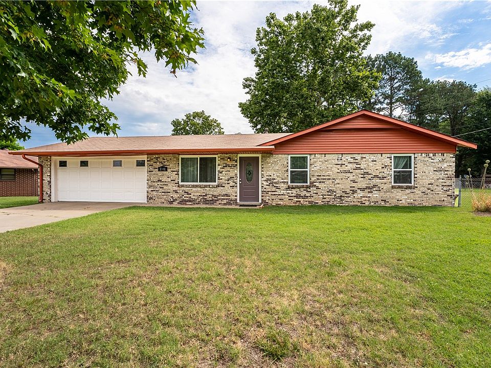 1st image of 1801 S Craig Cir