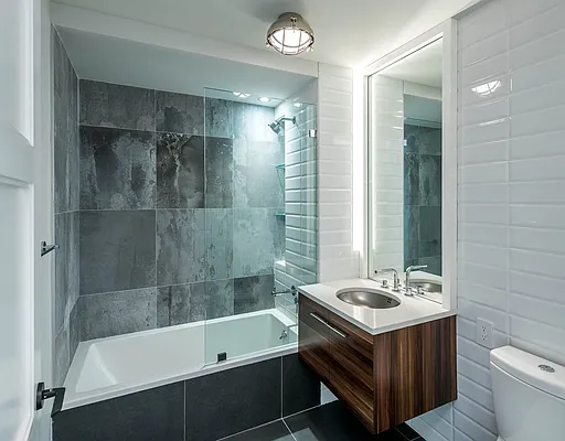 Rented by Nooklyn NYC LLC | media 8