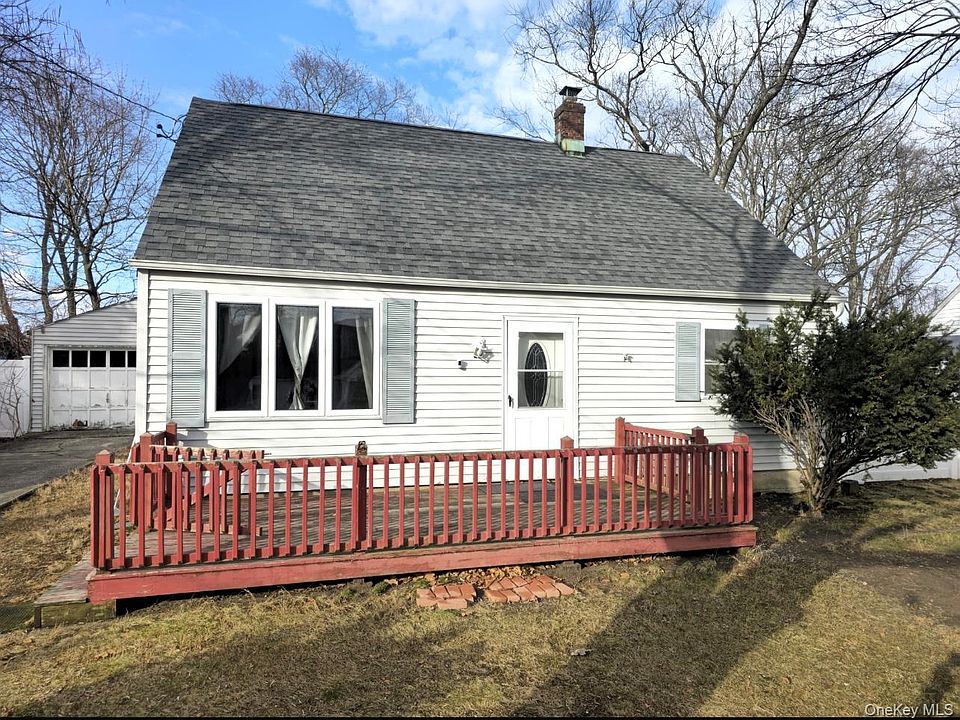 1st image of 22 E Halley Lane