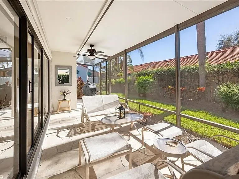 private lanai