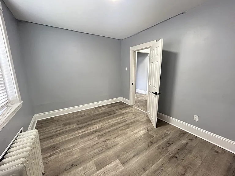 831 Main St — Photo 9