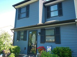 409 Rakov Rd, Maybrook, NY 12543