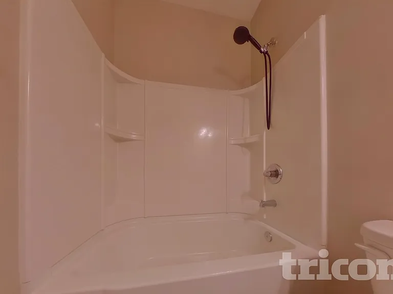 216 Stone Creek Ct — Photo 14