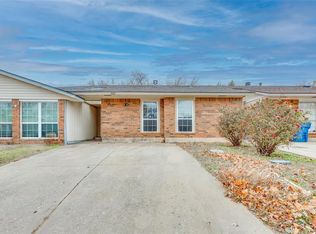 211 Kathleen Dr, Midwest City, OK 73110