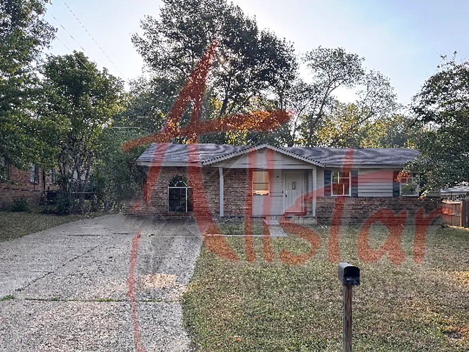 8678 Yorktown Dr