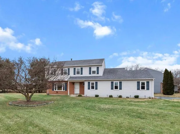 1 Doris Ct, Bear, DE 19701