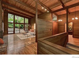 6921 94th Ave SE, Mercer Island, WA 98040