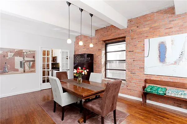 Sold by Douglas Elliman | media 24