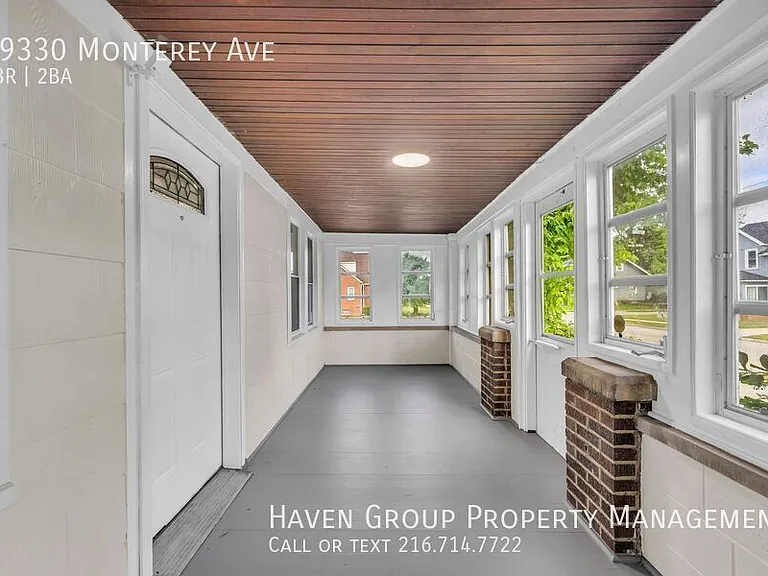 19330 Monterey Ave — Photo 3